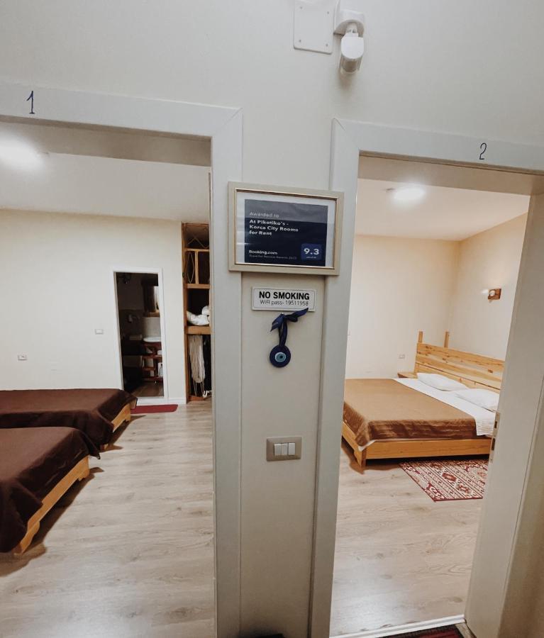 At Pikotiko'S - Korca City Rooms For Rent Buitenkant foto